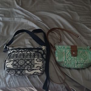 2 purses